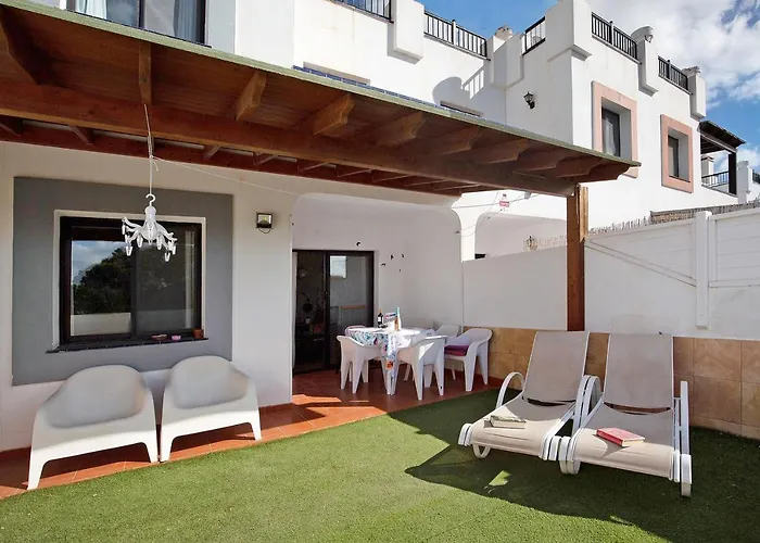 La Casa Blanca Holiday home *